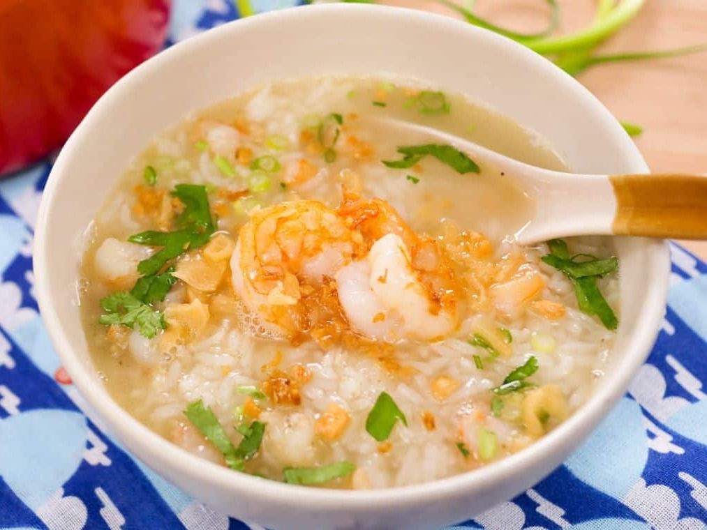Khao Tom (Rice Soup)