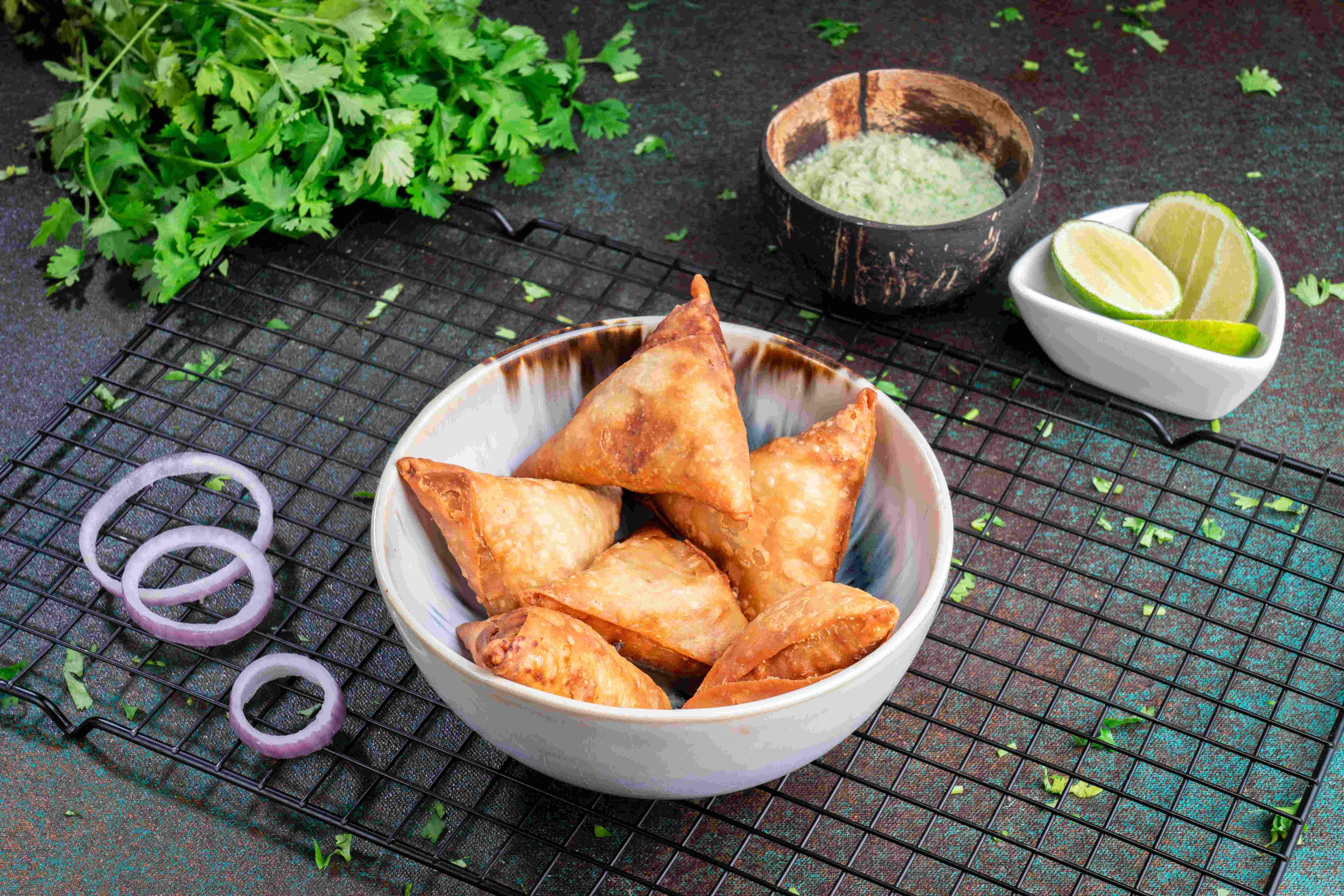 Fried Beef Samosa - Full