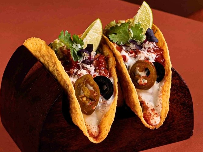 Chipotle Lime Tacos - تاكو الدجاج بالليمون والشيبوتلي