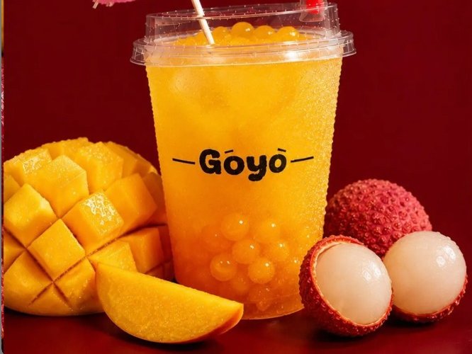 Mango & Lychee Iced Tea With Boba