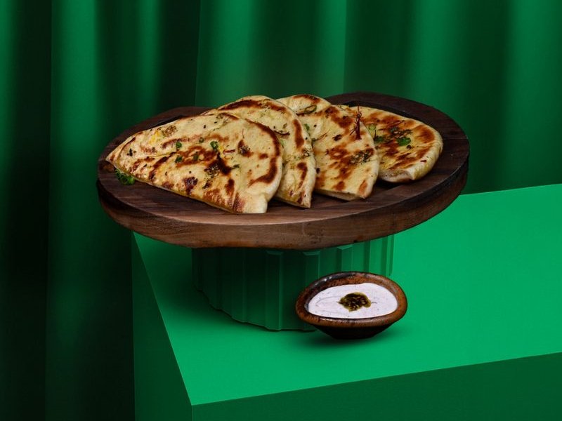 Khameer Garlic Pull-Apart