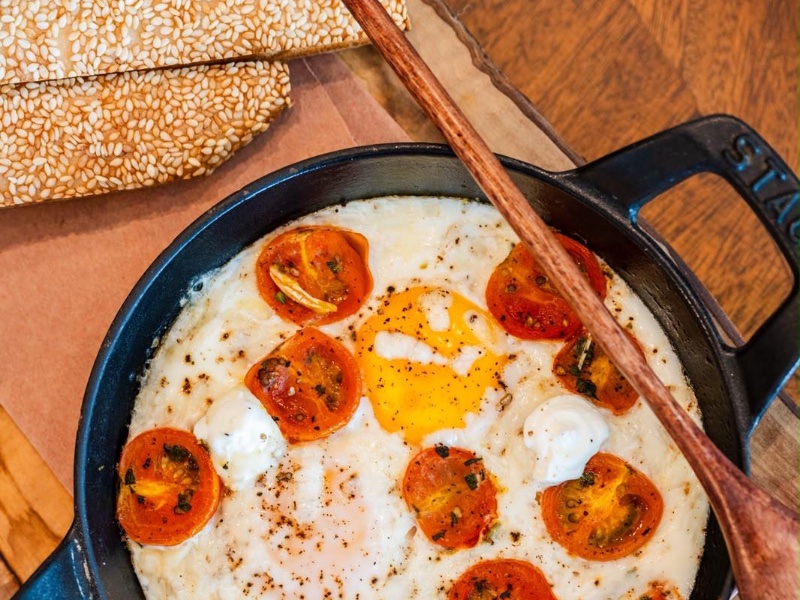 Chestnut Egg & Mozzarella